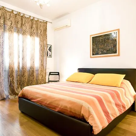 Lovely In - Casetta Mattei Roma